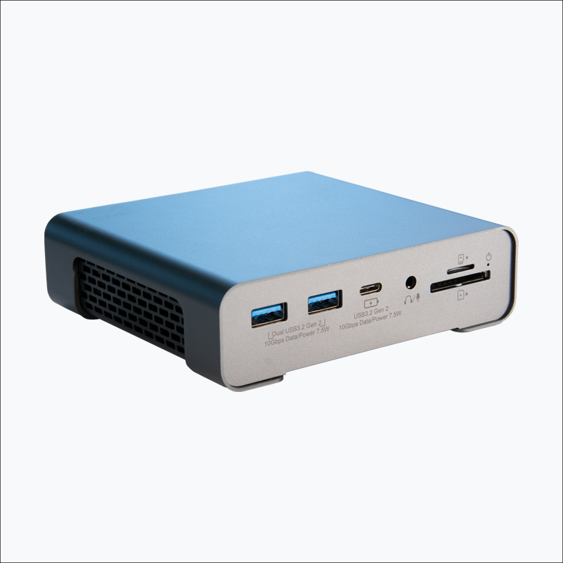 USB-C Triple 4K Monitor Docking Station